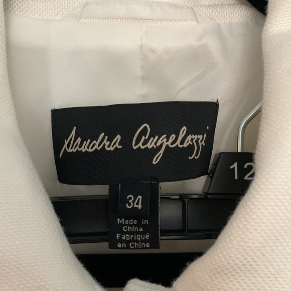 Blazer and skirt - Picture 2 of 3